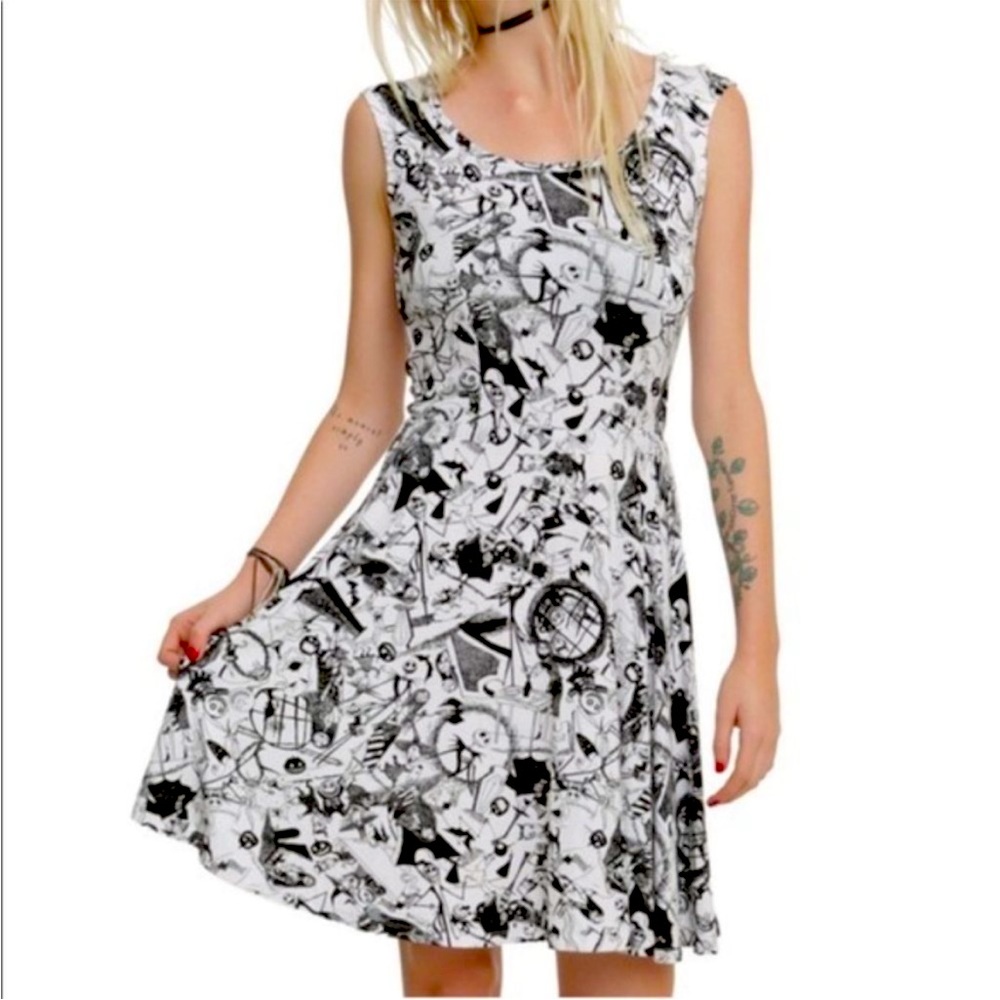 Torrid Nightmare Before Christmas Skater Dress Size 2. Used in great condition.